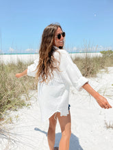 Load image into Gallery viewer, Easy Breezy Gauze Button Down